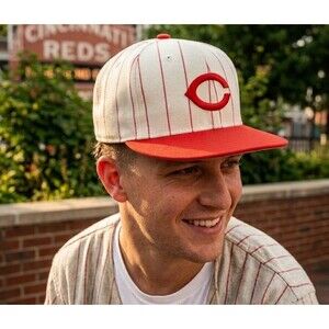 VTG New Era 5950 Cincinnati Reds Pinstripe Hat Diamond Collection NWT Size 7 USA